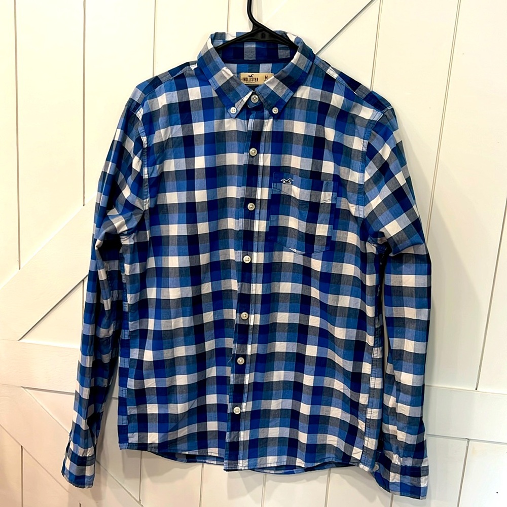 Hollister Long Sleeve men’s medium shirt